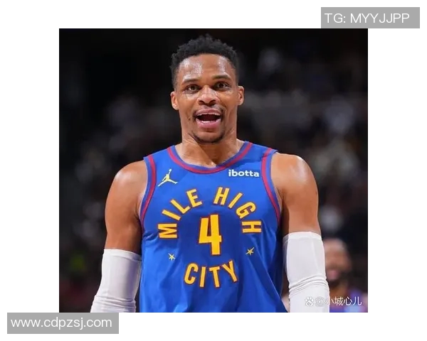 威斯布鲁克创NBA历史三双纪录，篮板超越基德，底薪合同价值超值